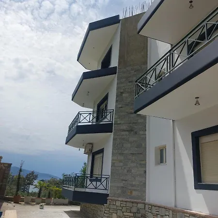 Dalila Studio Free Parking And 3 Minutes Far Away From Sea 아파트