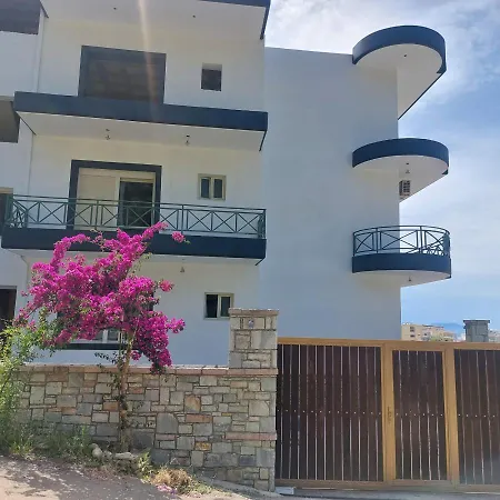 아파트 Dalila Studio Free Parking And 3 Minutes Far Away From Sea *