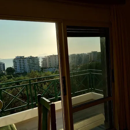 Dalila Studio Free Parking And 3 Minutes Far Away From Sea 아파트