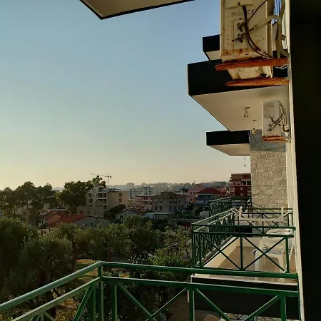 Dalila Studio Free Parking And 3 Minutes Far Away From Sea Apartamento Vlorë